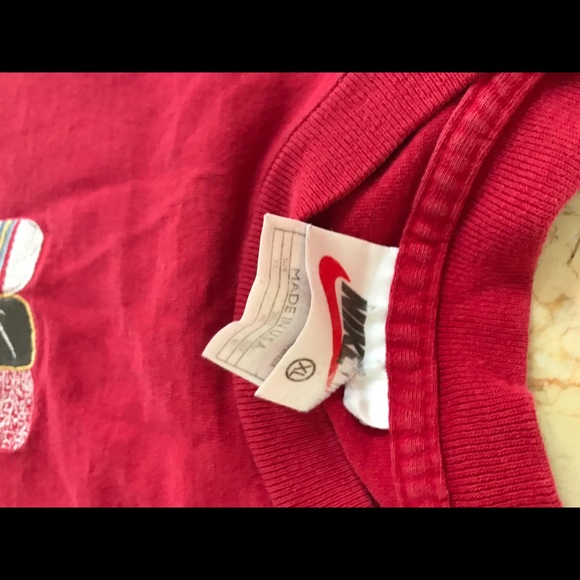 Retro Nike shirt - Picture 2 of 3